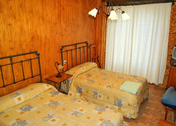 Rural La Buhardilla Hostel Barruecopardo