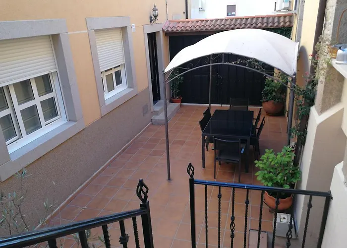 Rural La Buhardilla Hostel *